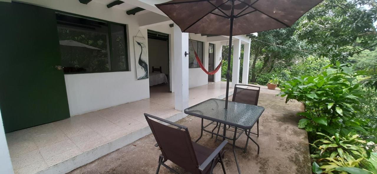 Hotel Duck House La Vega  Exterior foto