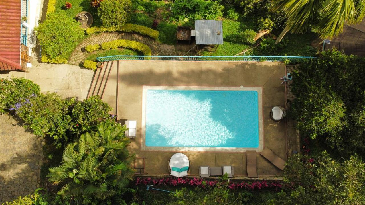 Hotel Duck House La Vega  Exterior foto