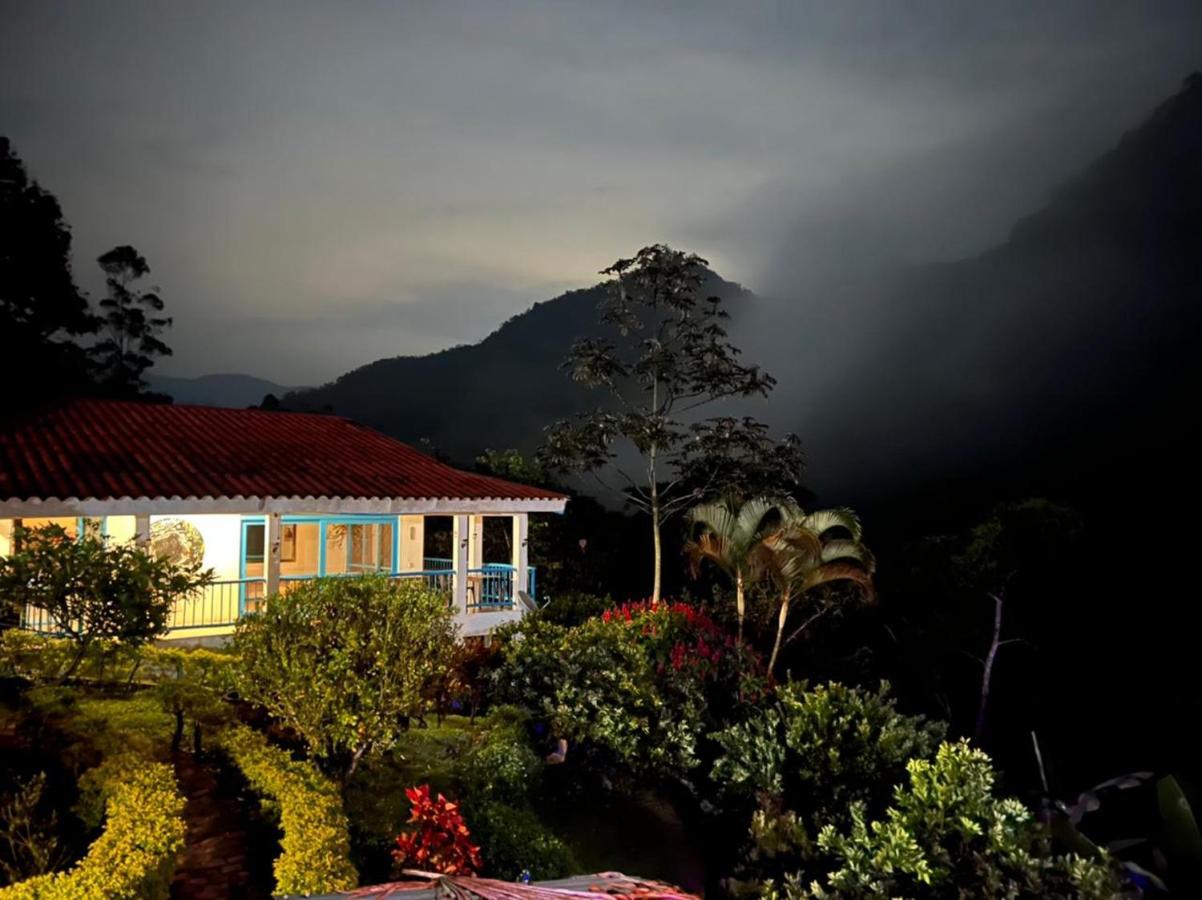 Hotel Duck House La Vega  Exterior foto