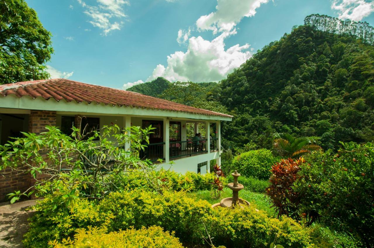 Hotel Duck House La Vega  Exterior foto